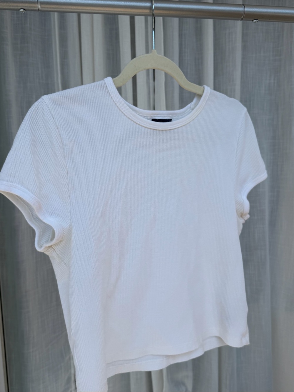 GAP White waffle Short Sleeve Crew Tee